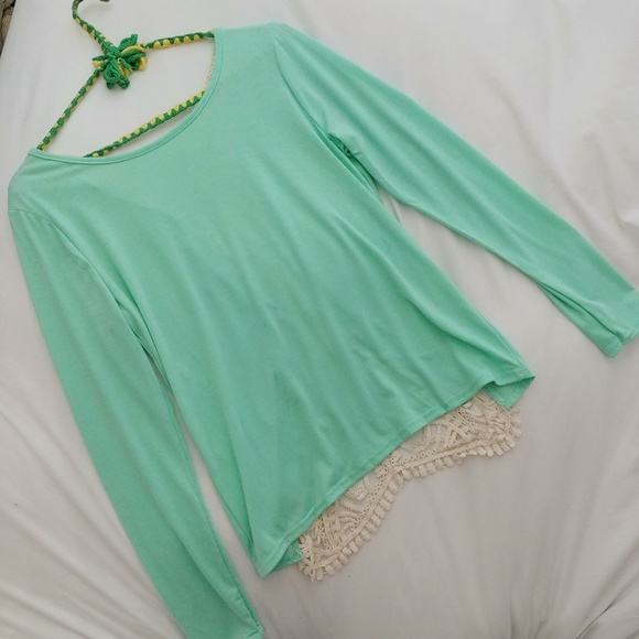 Lace Back Top - Picture 2 of 3